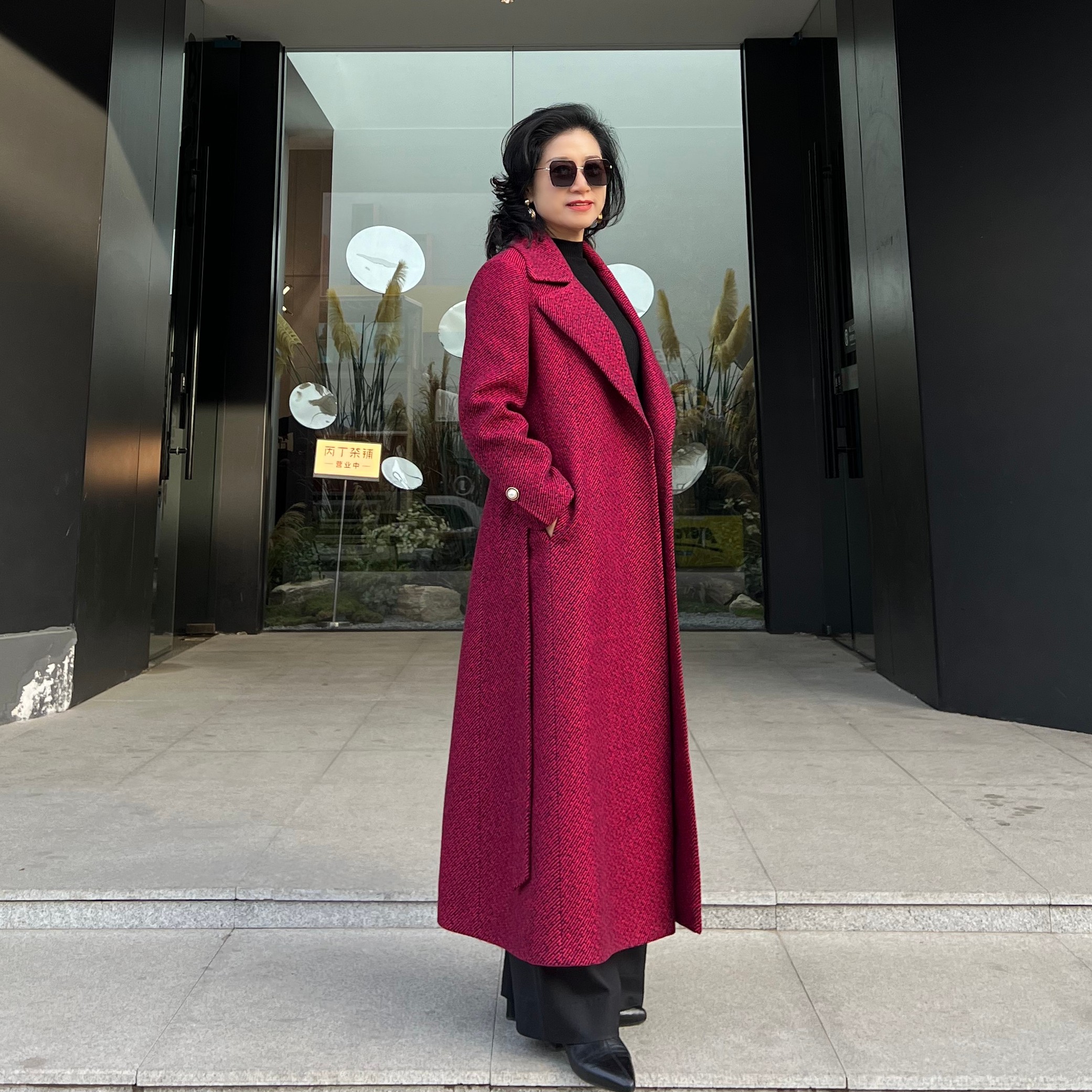 《大君姐定制》气质高雅修身翻领大衣