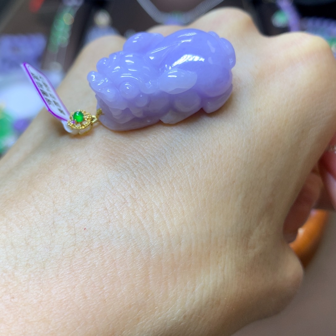 【闪购商品】翡翠颈饰18K金镶嵌翡翠