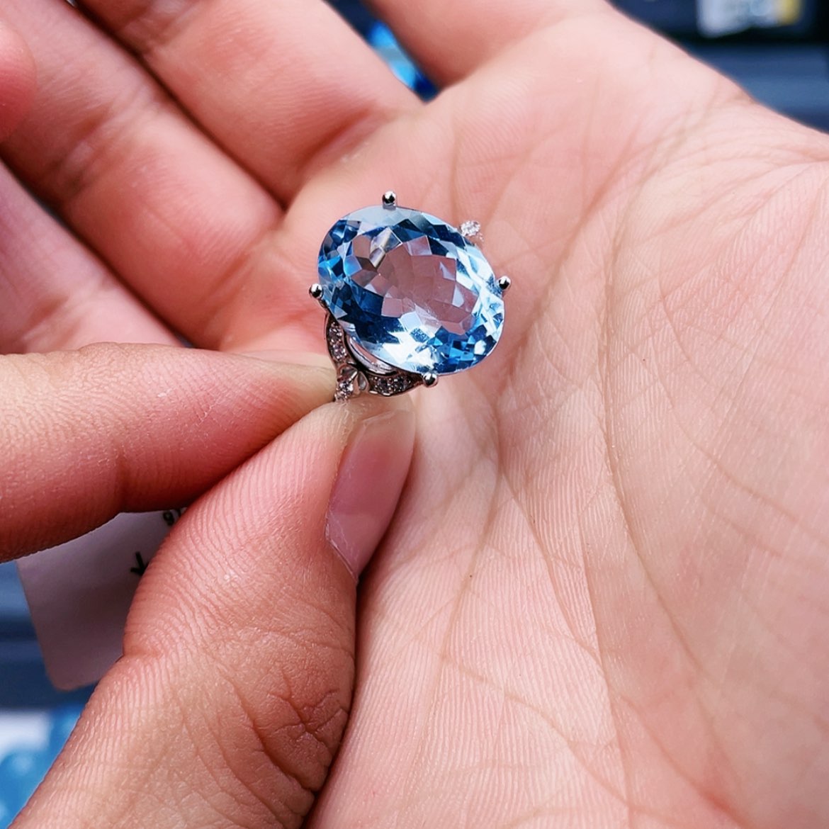 【闪购商品】海蓝宝石戒圈银S925镶嵌胡*