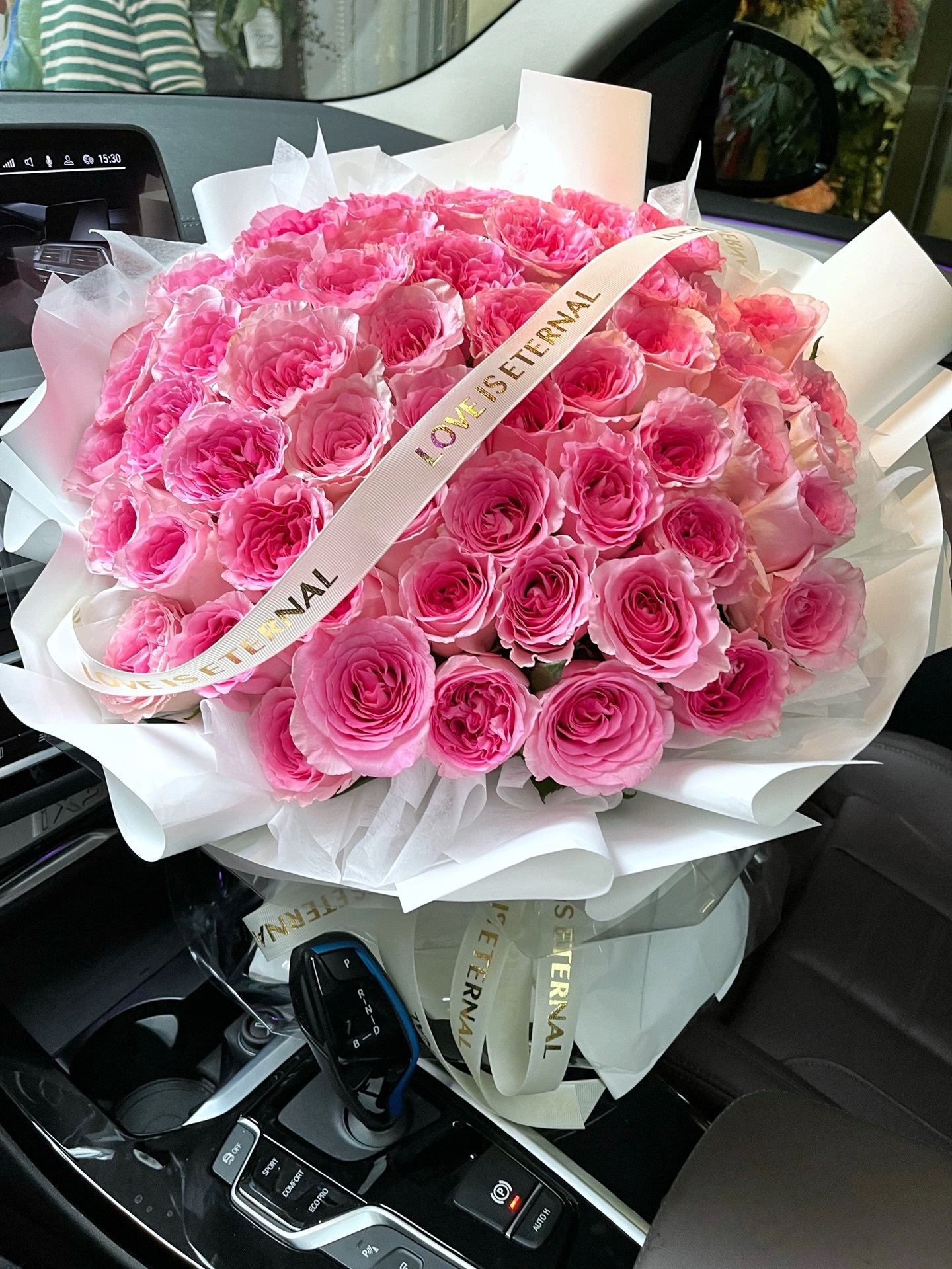 红玫瑰99朵花束鲜花速递花店当天可达全国同城配送礼物送女友表白