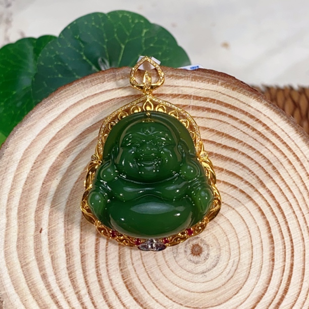 【巧润珠宝】收藏级和田玉碧玉菠菜绿俄罗斯老料佛公吊坠18k黄镶嵌
