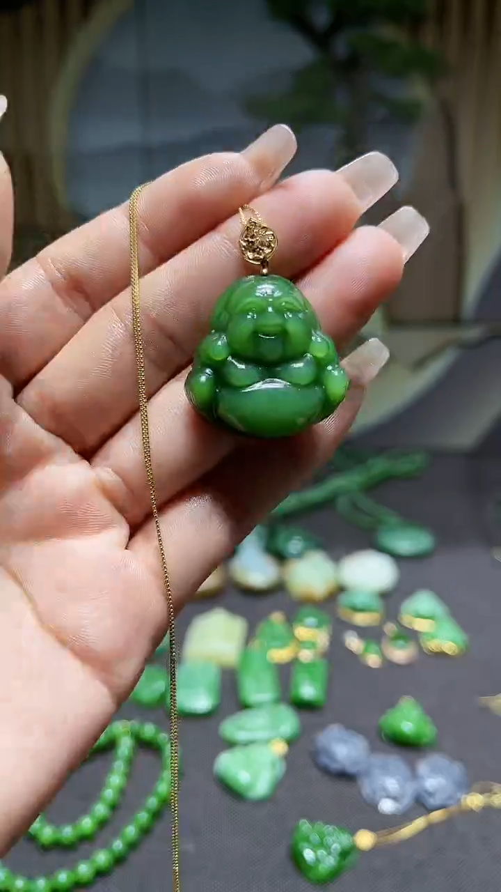 【闪购商品】和田玉挂件18K金镶嵌1