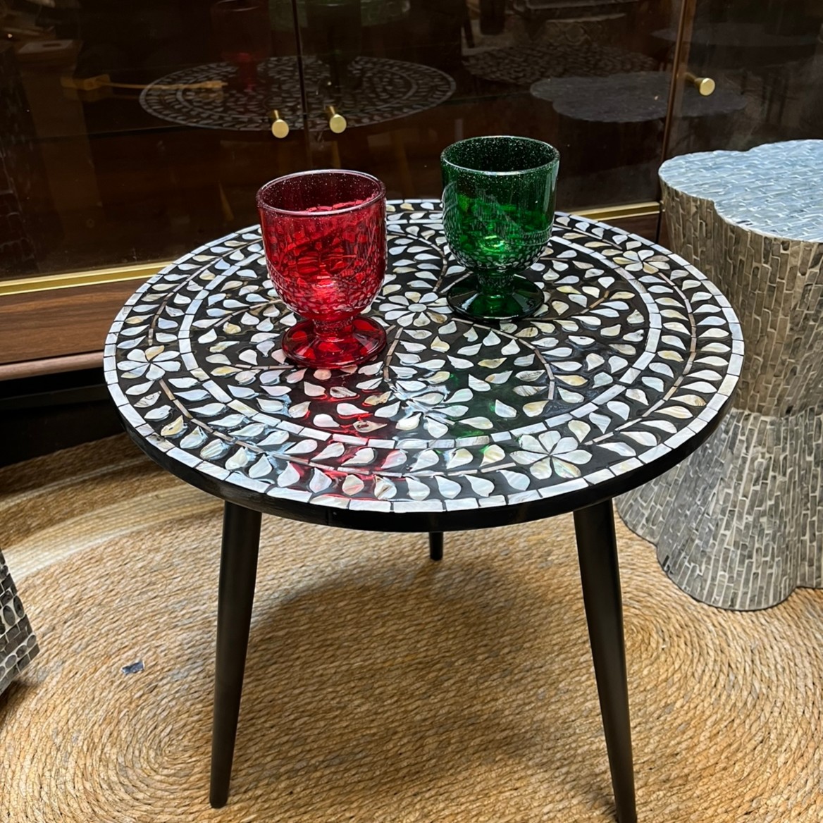 T全贝壳人间富贵花茶几户外阳台家用客厅直径55高度50公分圆形