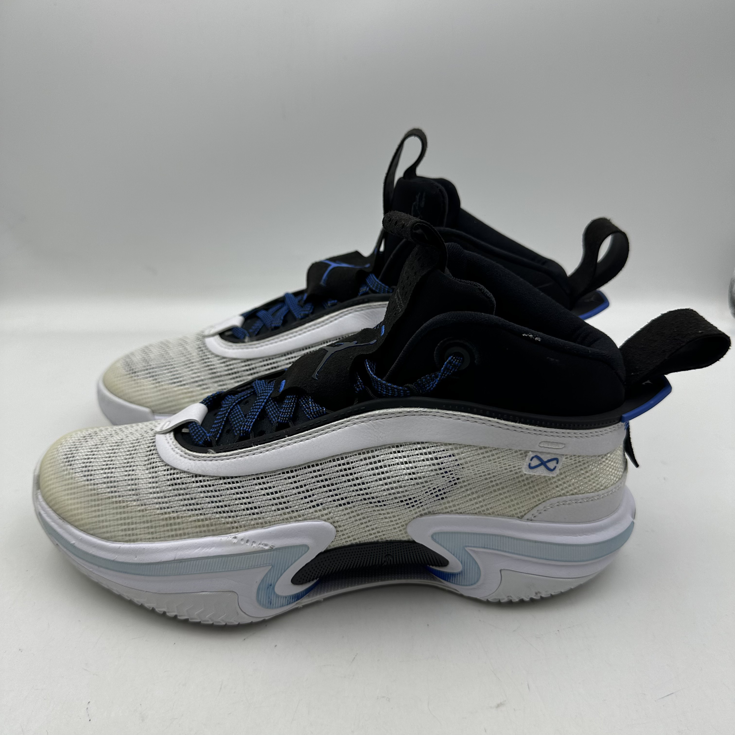 二手42码 很新 Air Jordan 36 Zoom 篮球鞋 白色 公价688