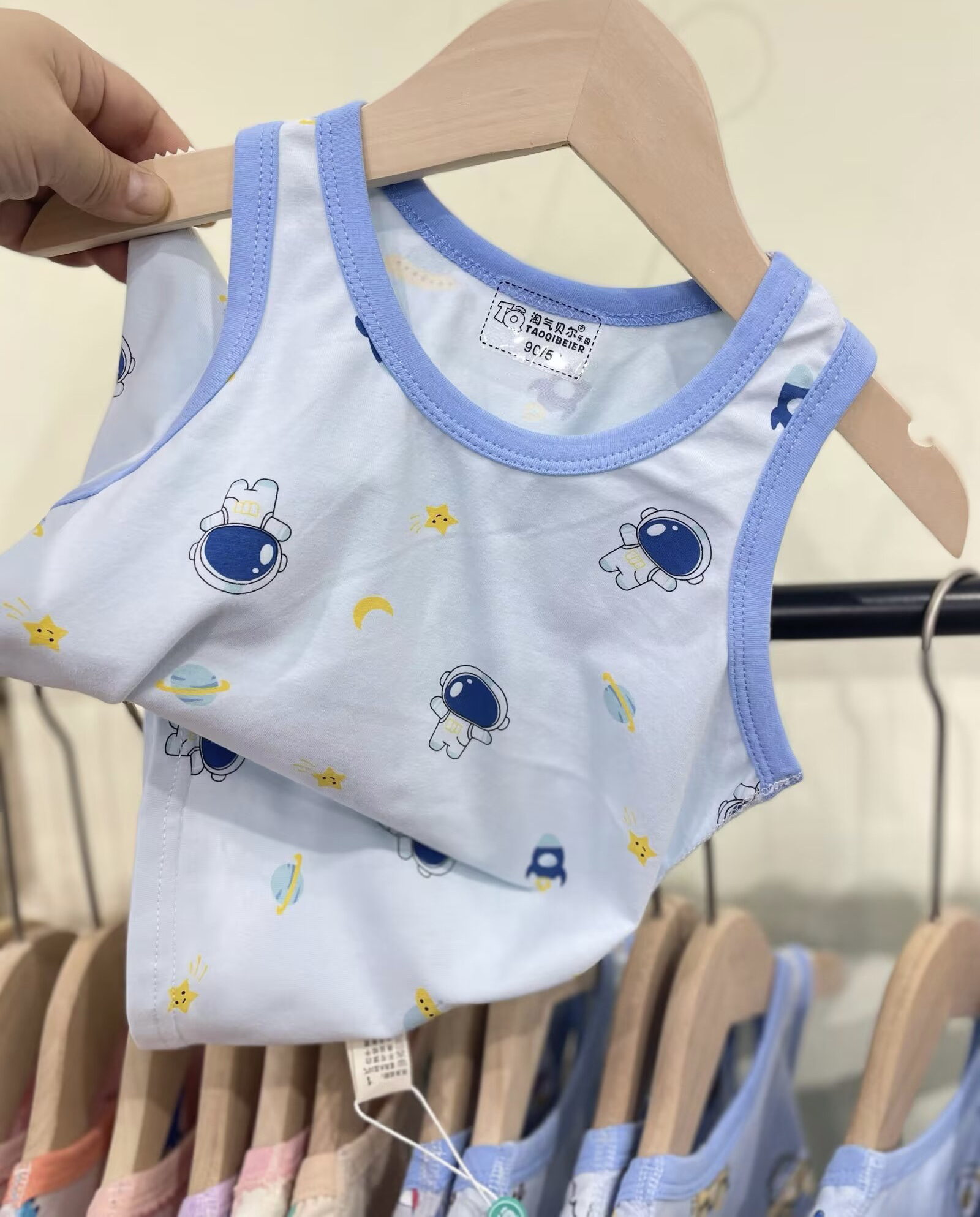 婴幼儿印花儿童生姜抗菌莱卡纯棉背心冬季加厚保暖坎肩尺码66-110