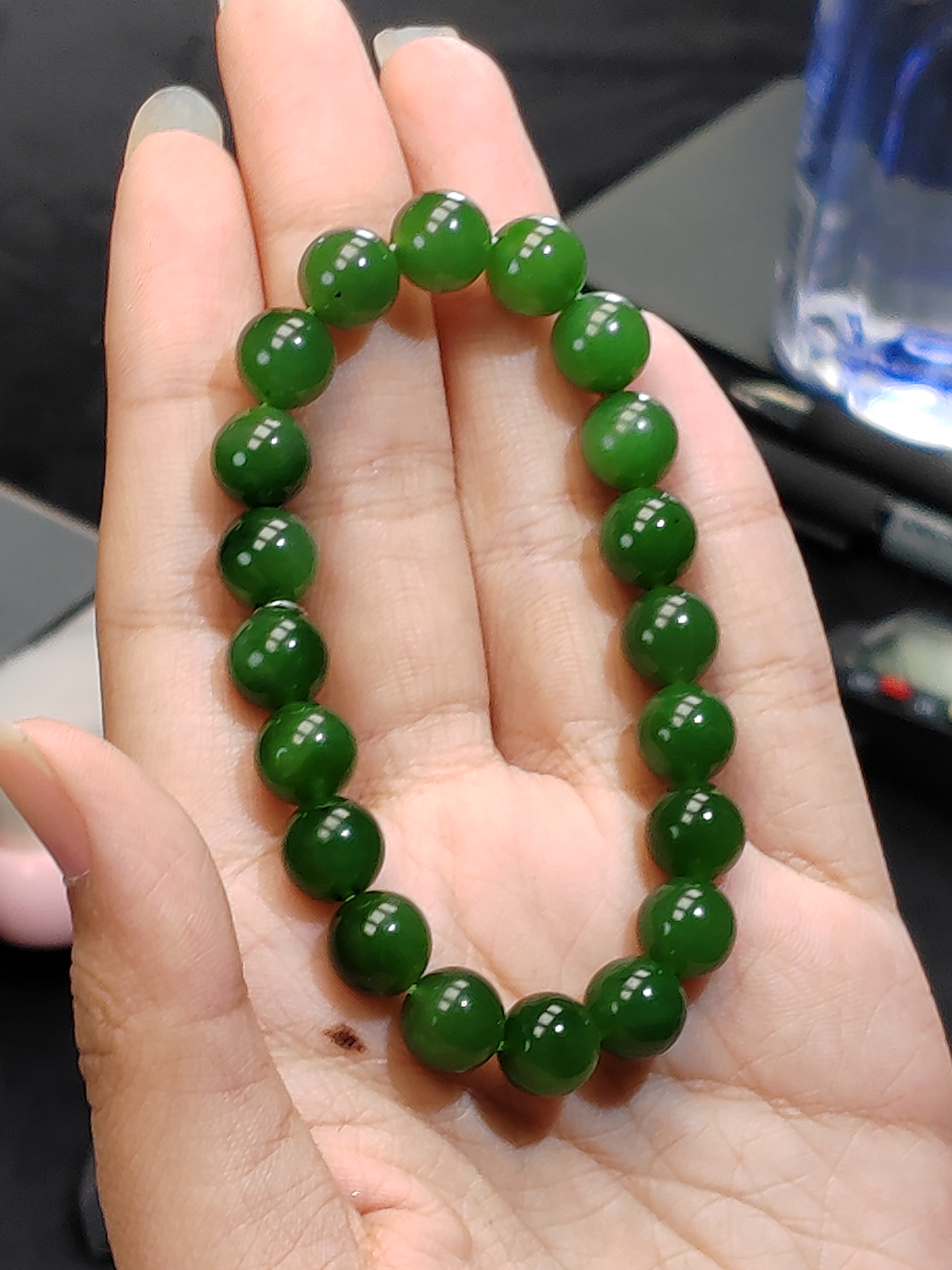 和田玉俄罗斯碧玉手串