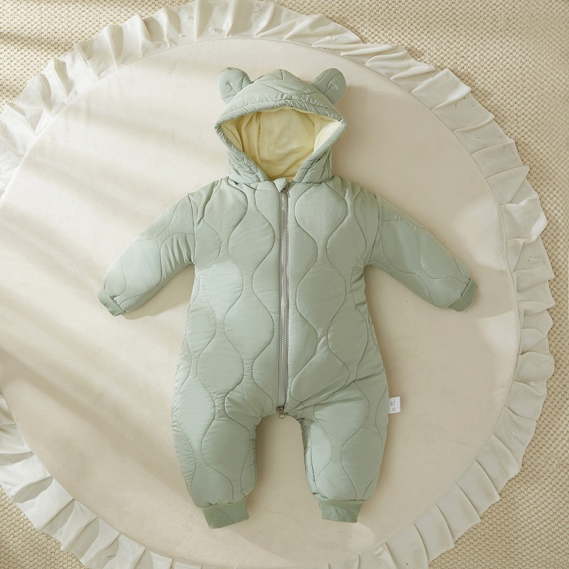 婴幼儿冬装连体衣百天宝宝加厚外出棉衣新生儿洋气加绒连帽抱抱服