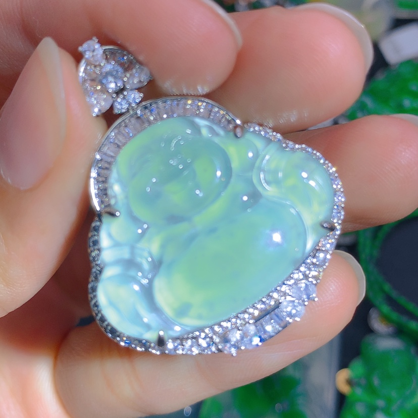【闪购商品】翡翠颈饰未镶嵌
