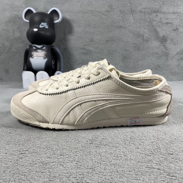 二手39码 Onitsuka Tiger Mexico 66休闲鞋 奶油白 无盒 公价899