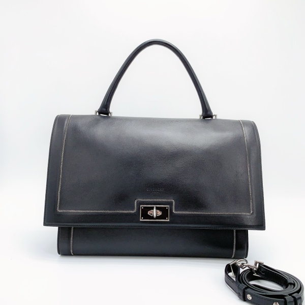 妃鱼/95新/纪梵希/Givenchy/单肩包/市场价12500