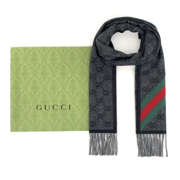 妃鱼/未使用/古驰/Gucci/围巾/市场价5800