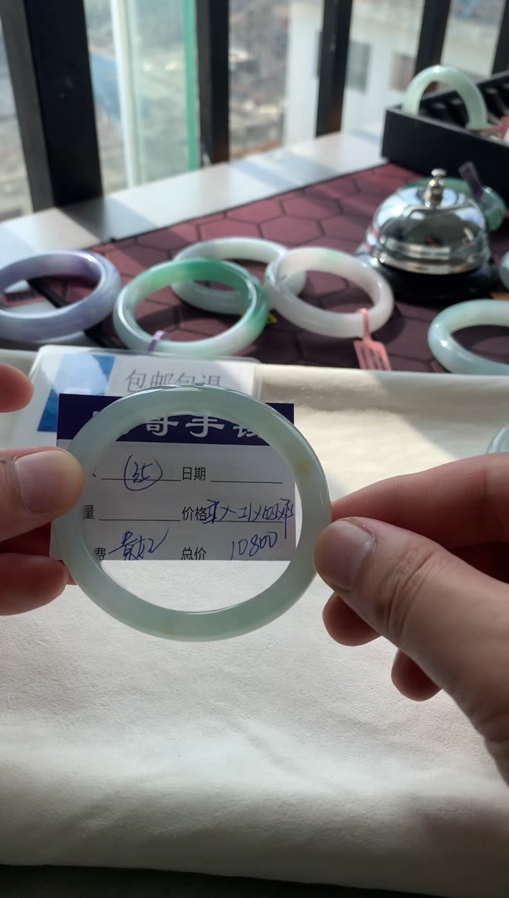 【闪购商品】翡翠手镯未镶嵌35