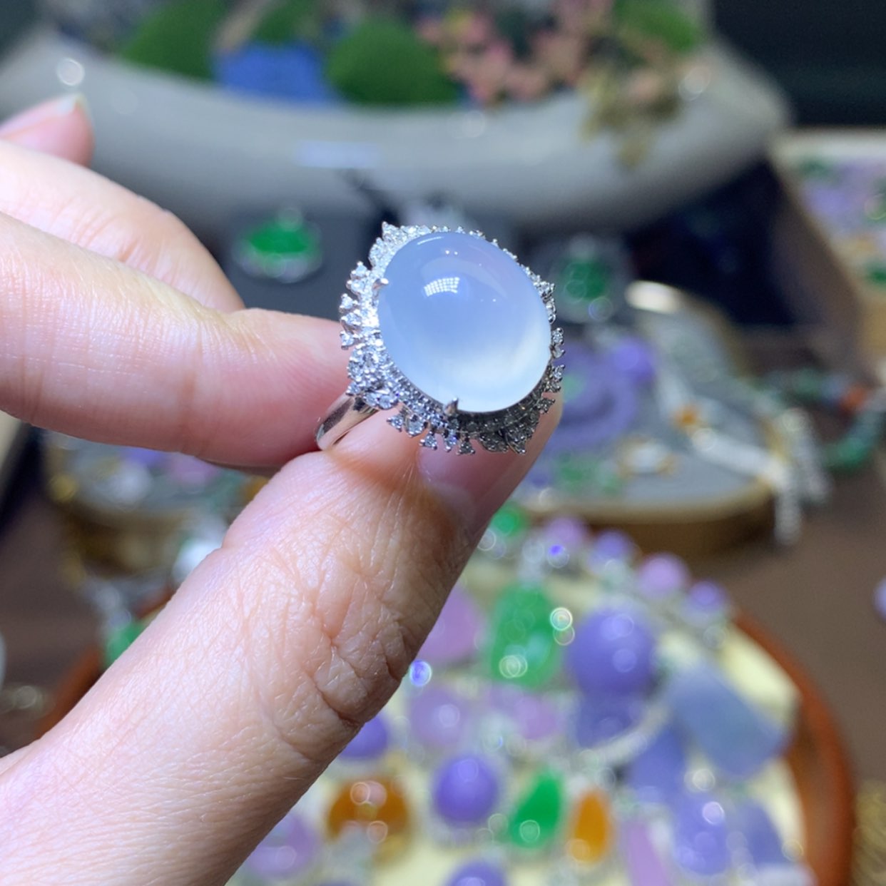 【闪购商品】翡翠颈饰18K金镶嵌