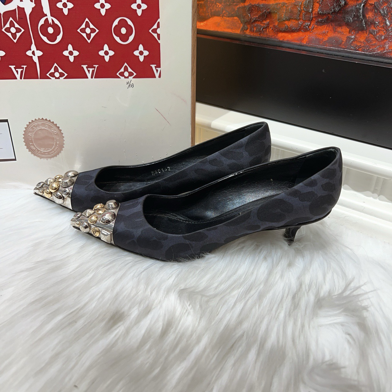 95新 LouisVuitton/路易威登 lv 前铆钉鞋子 a5555
