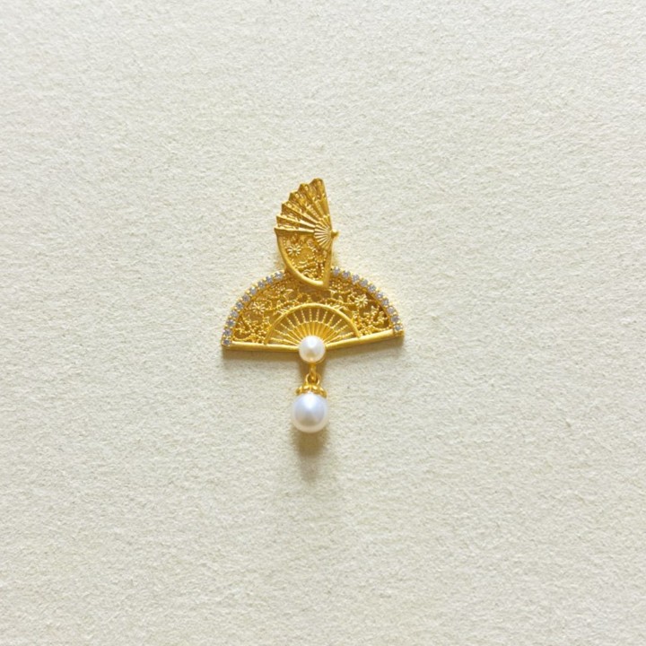 云珑珠宝甄选 足金999 复古扇子吊坠