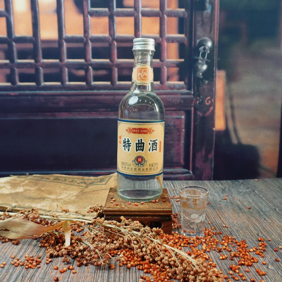 泸澈泸州浓香白酒特曲纯粮食酒42.52250ml