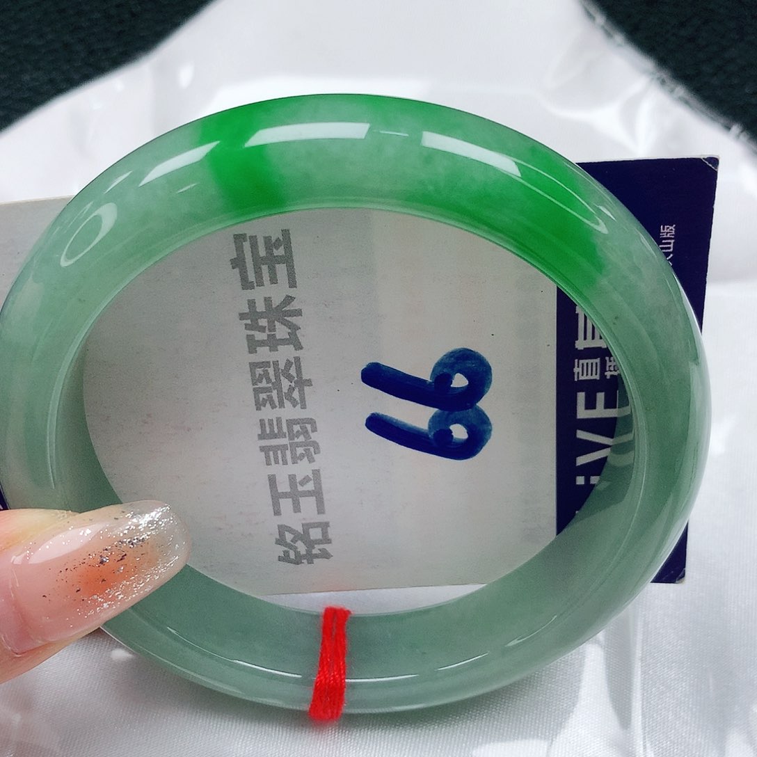 【闪购商品】翡翠手镯未镶嵌缅甸天然a货翡翠
