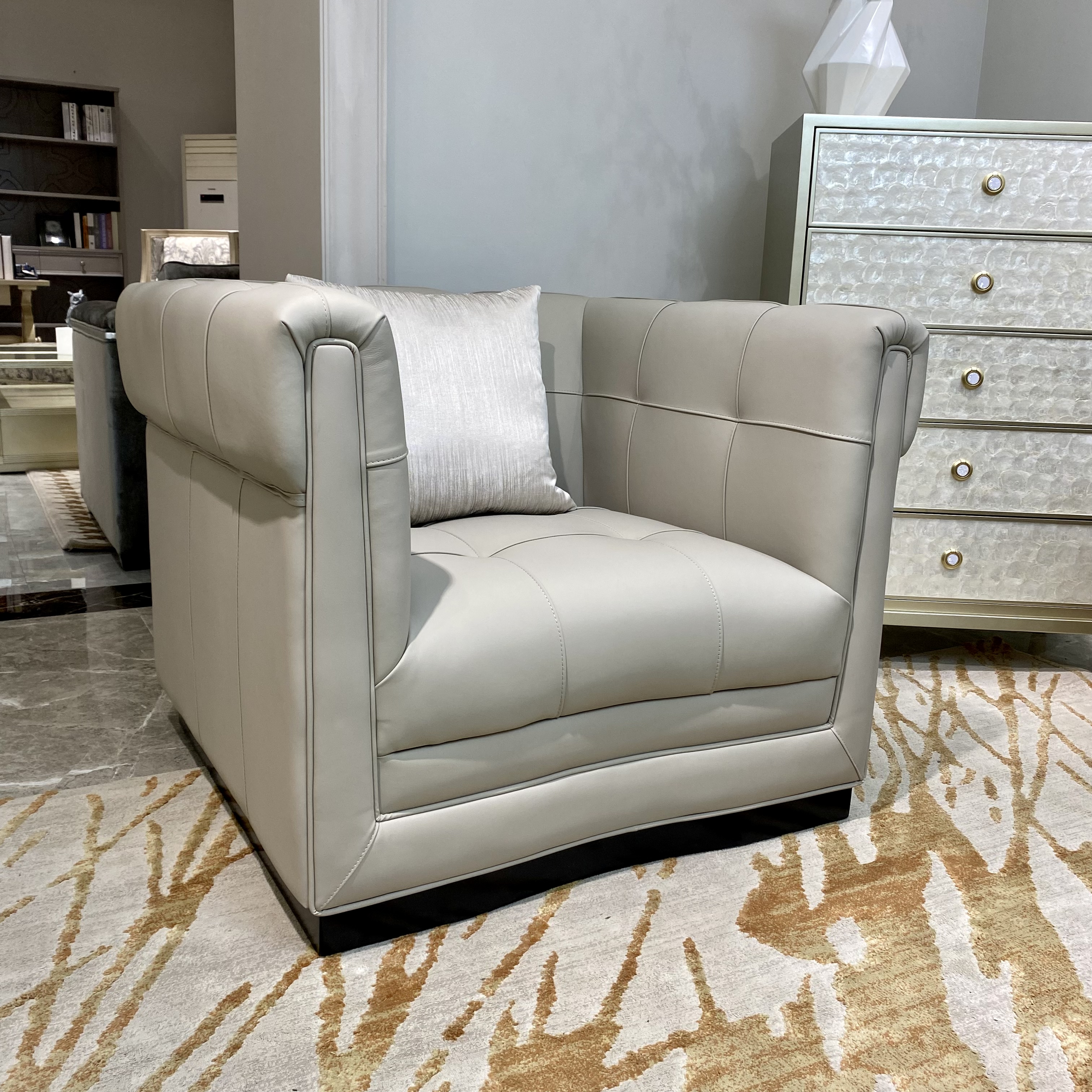 美式轻奢实木莅临沙发家用客厅简约皮艺奢华沙发