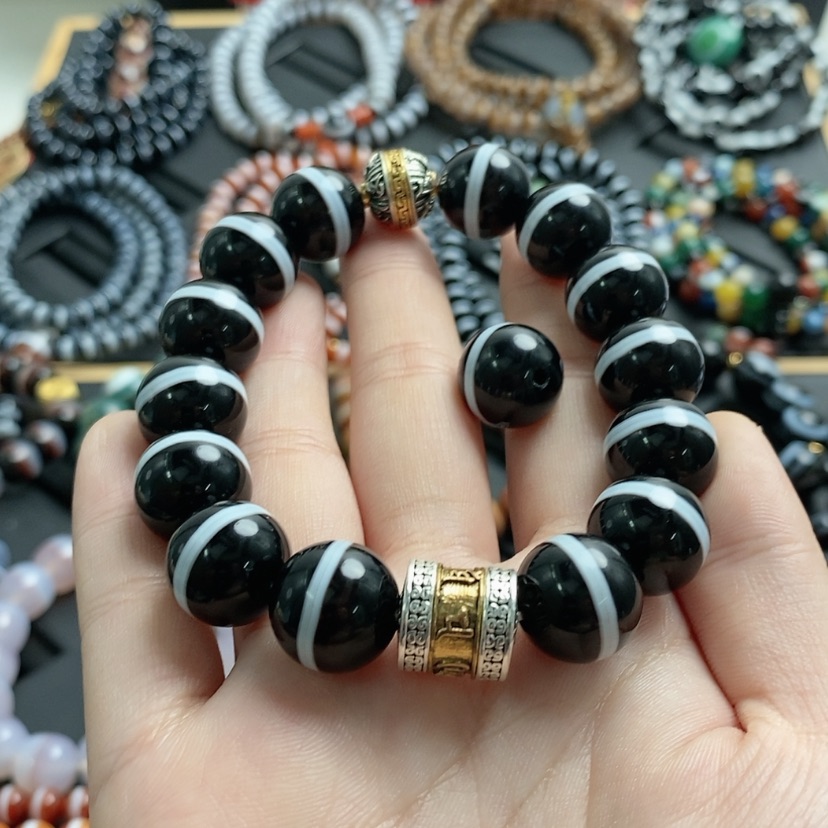 【闪购商品】玛瑙/玉髓手串未镶嵌