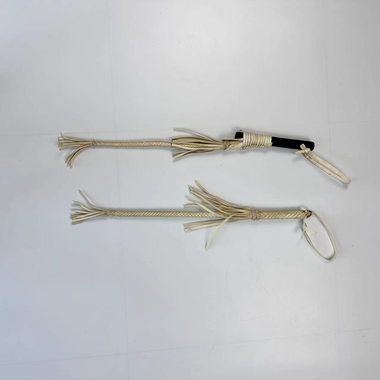 马鞭子牛皮材质手工制作 两种型号可选择