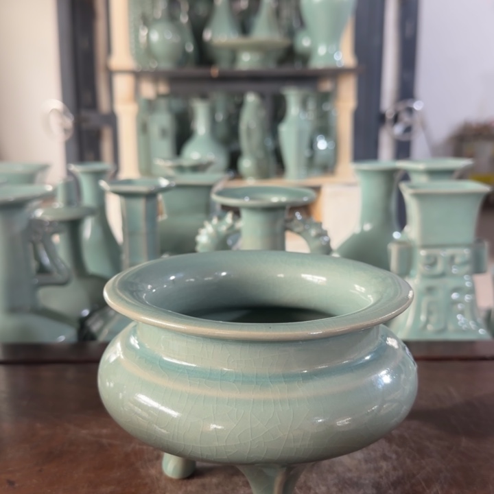 摆件汝瓷仿古大香炉微瑕