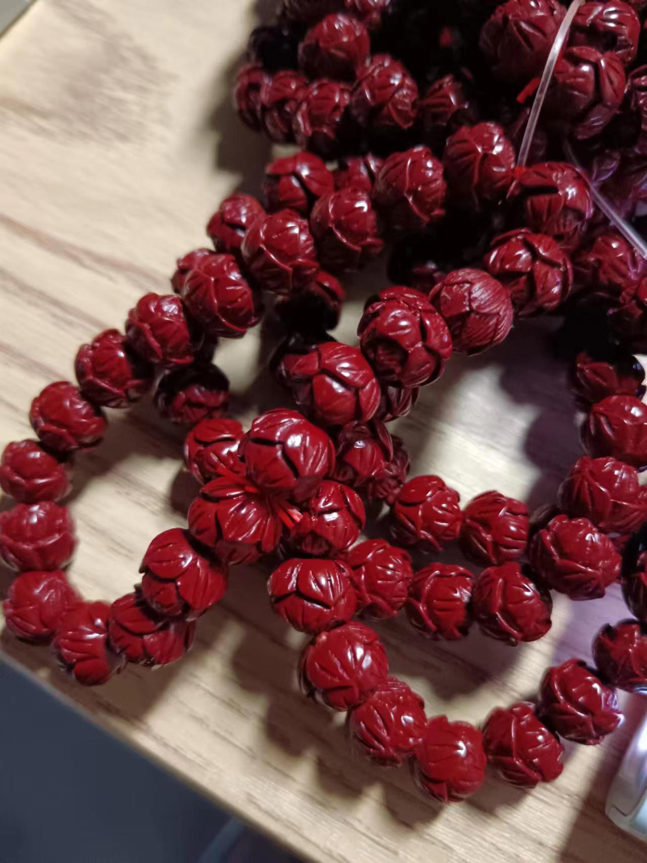 含辰砂工艺品含辰砂工艺品辰砂朱砂花开富贵手串 多样性发其一