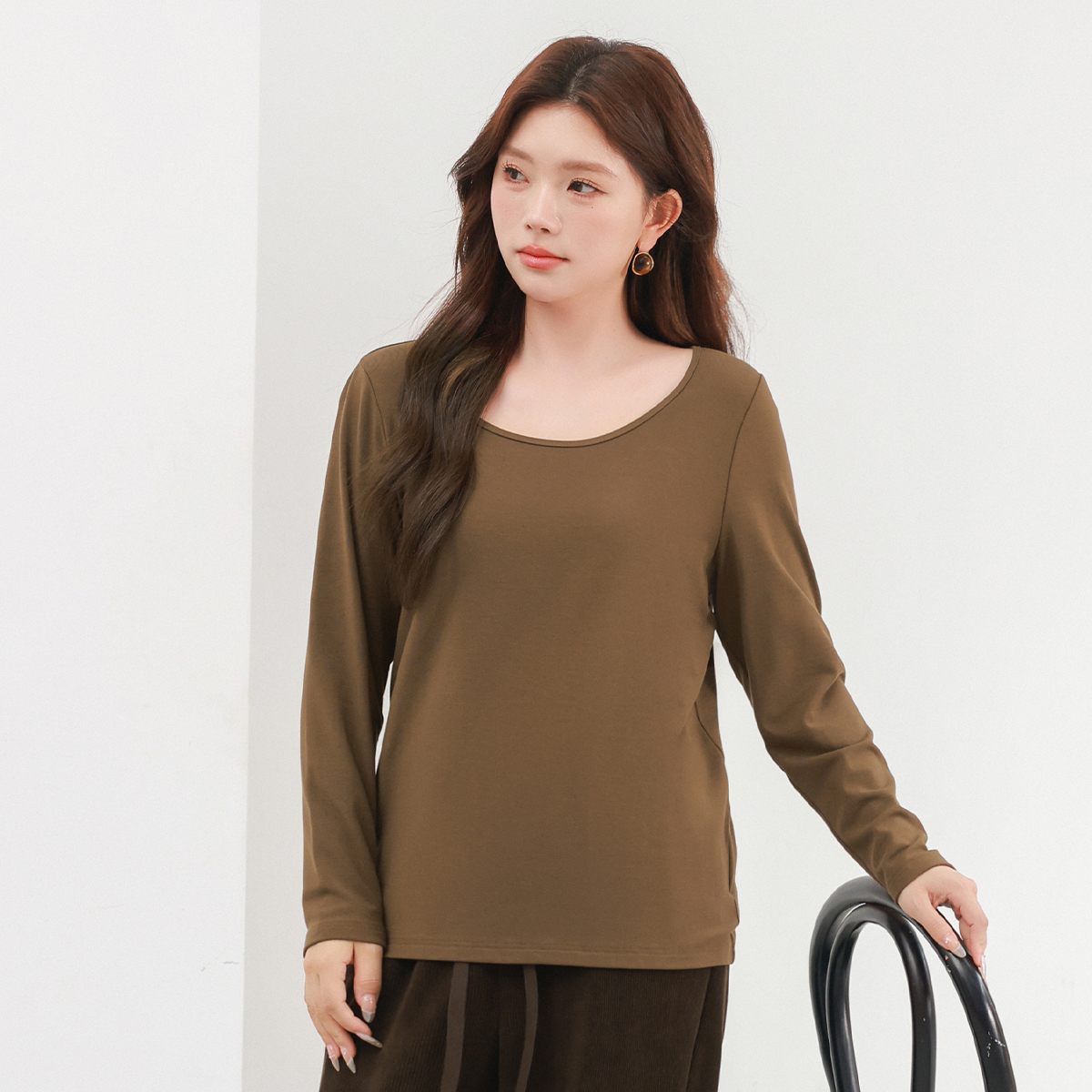 【人棉磨毛长袖T恤】MsShe大码女装2025显瘦修身打底衫M2409072