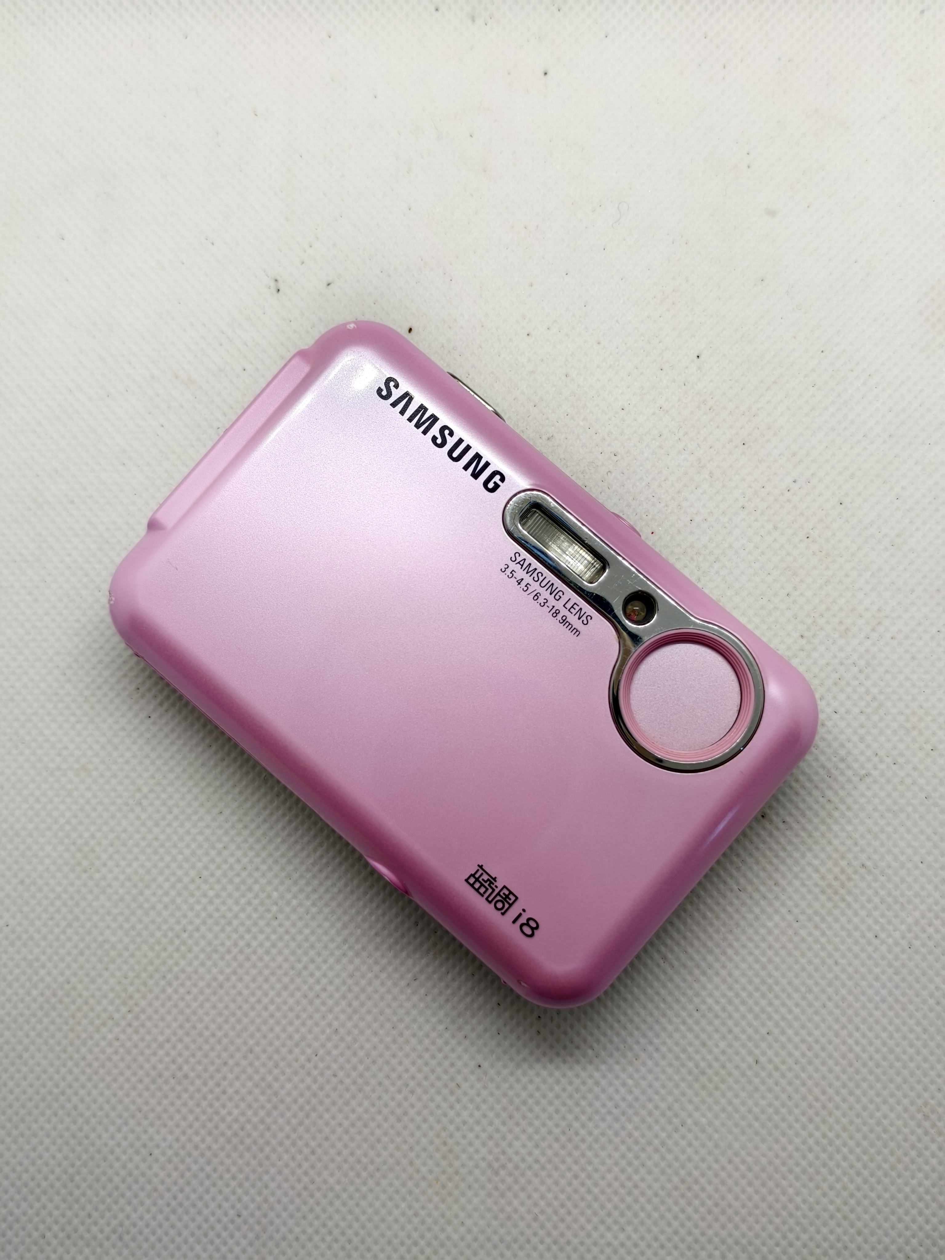 9新 Samsung/三星 i8 成色如图 粉色小巧可爱便携 数码相机 ccd