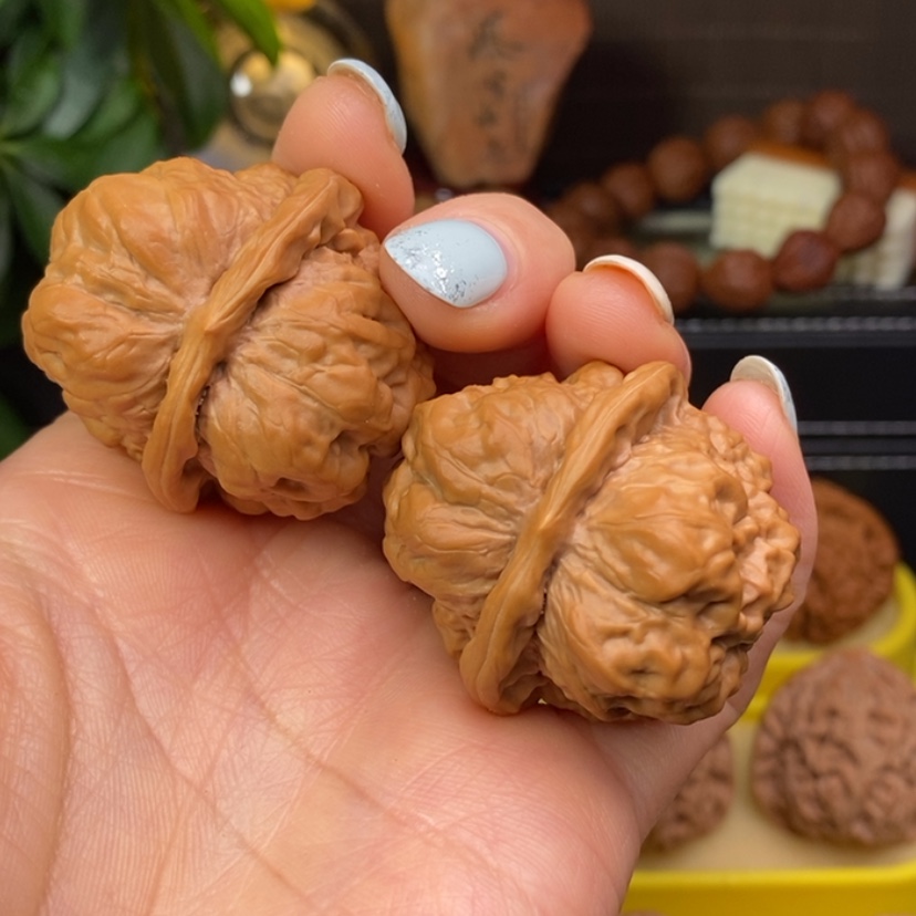 【闪购商品】文玩核桃把件脉**影蛤蟆头