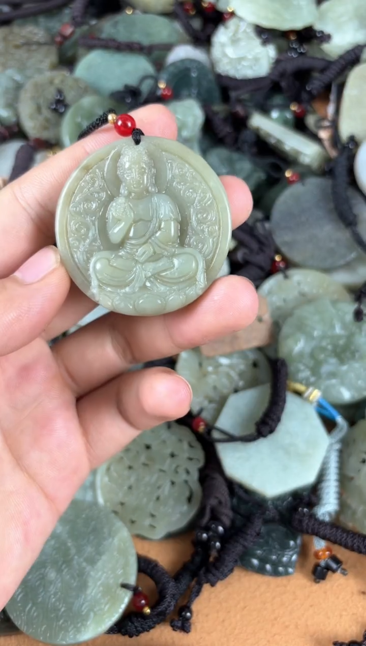 【闪购商品】和田玉颈饰未镶嵌1