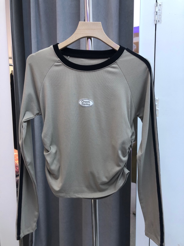 新款条纹拼接长袖T恤修身显瘦百搭上衣打底衫