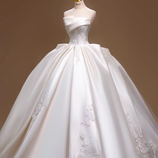 Momo茉茉礼服优选默认瑕疵No退No换无运费险19档