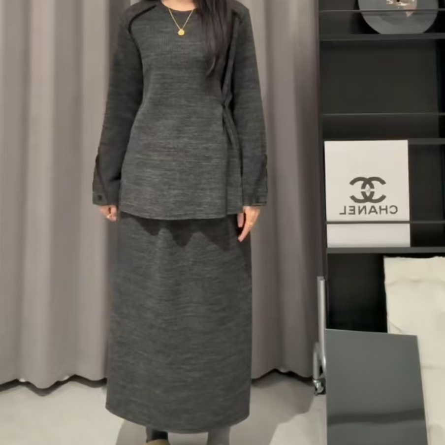 纯色高级不规则设计感套装灰色长袖气质休闲秋冬显瘦百搭时尚