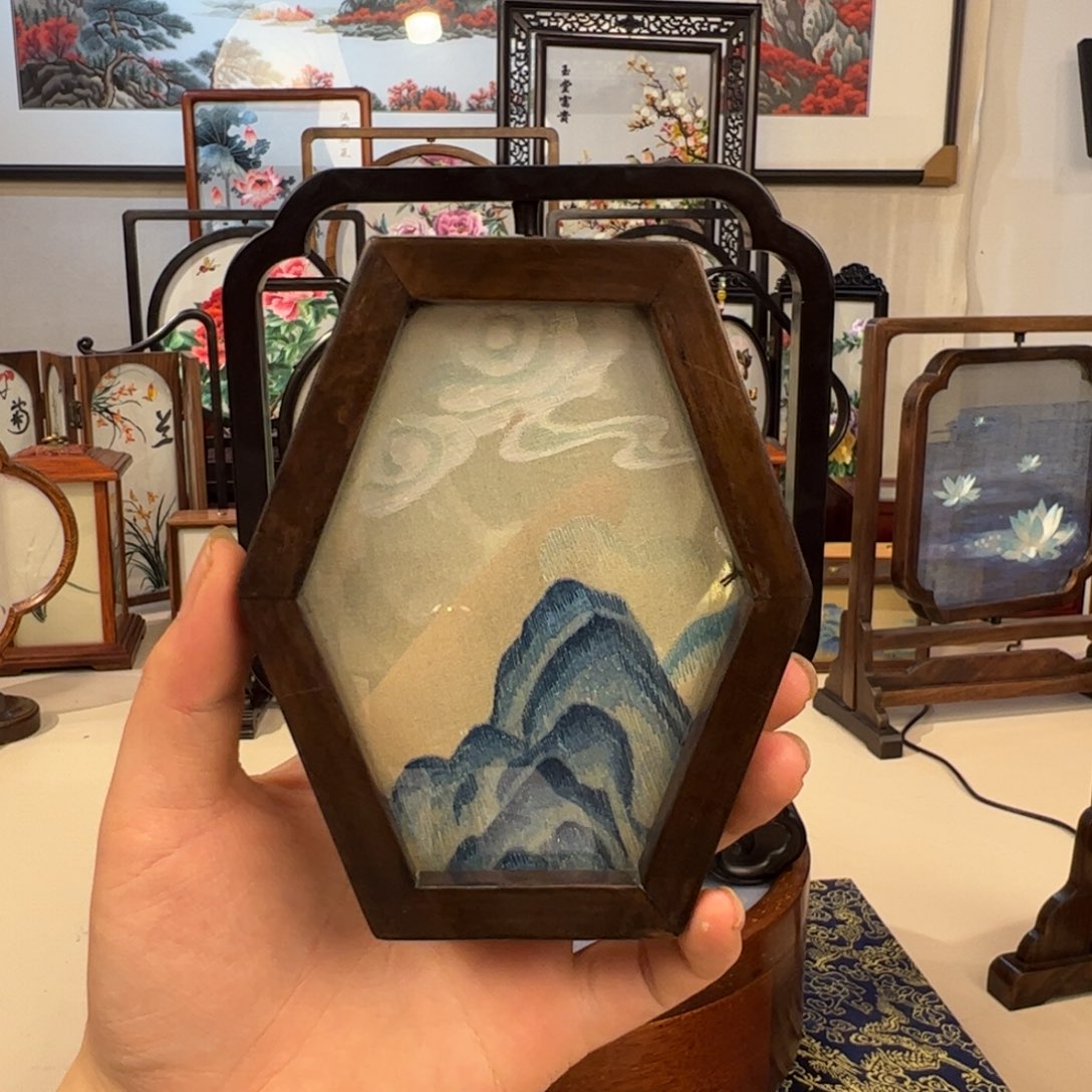 刺绣精品苏绣双面绣手工摆件