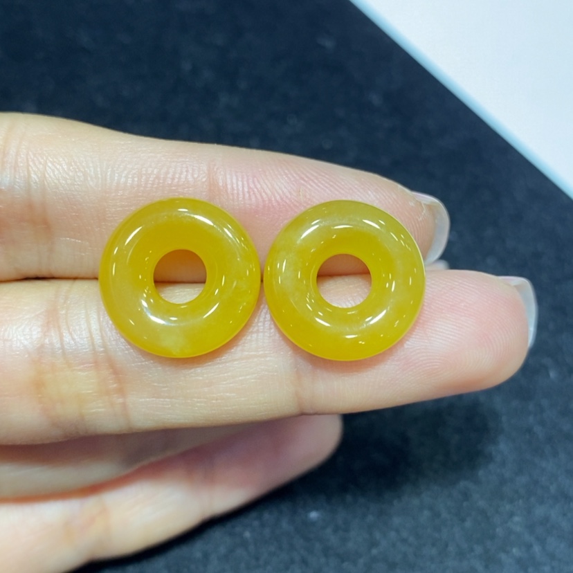 【闪购商品】翡翠耳饰未镶嵌l***。
