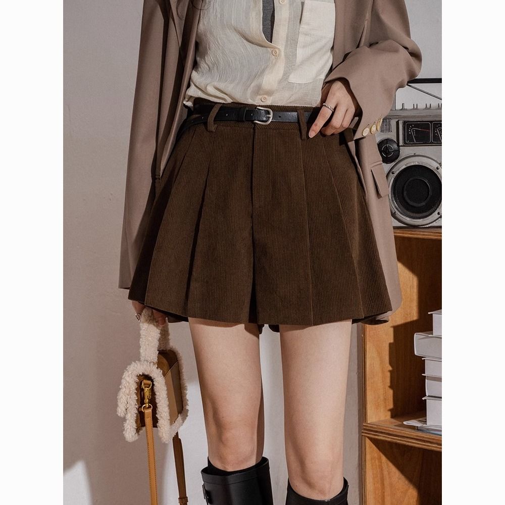2023秋冬韩版ins设计感灯芯绒裙裤女复古百褶高腰条绒A字阔腿短裤