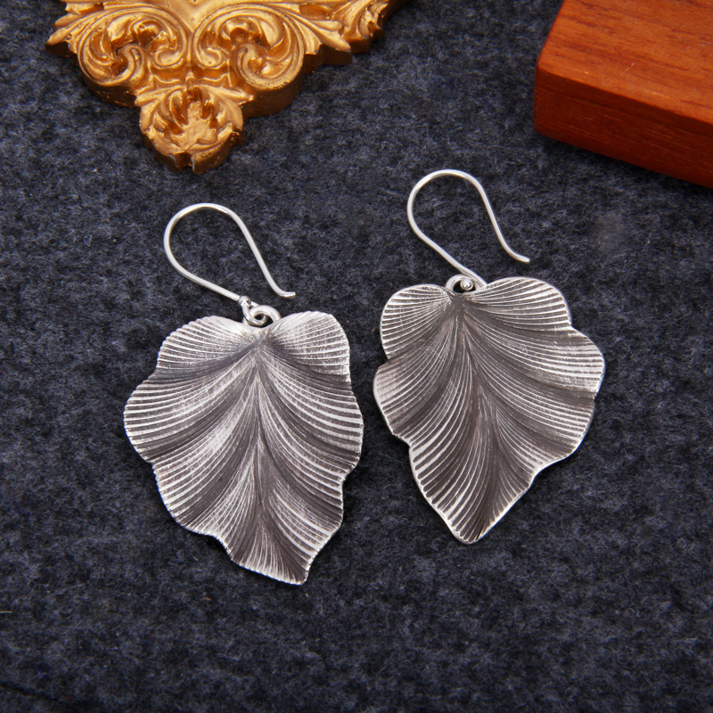 925银耳饰 s925泰银3D立体树叶耳环复古民族风手工个性气质耳坠女