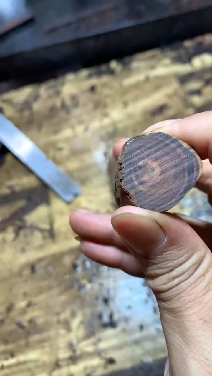 【闪购商品】雕刻木材1.8海黄不退不换
