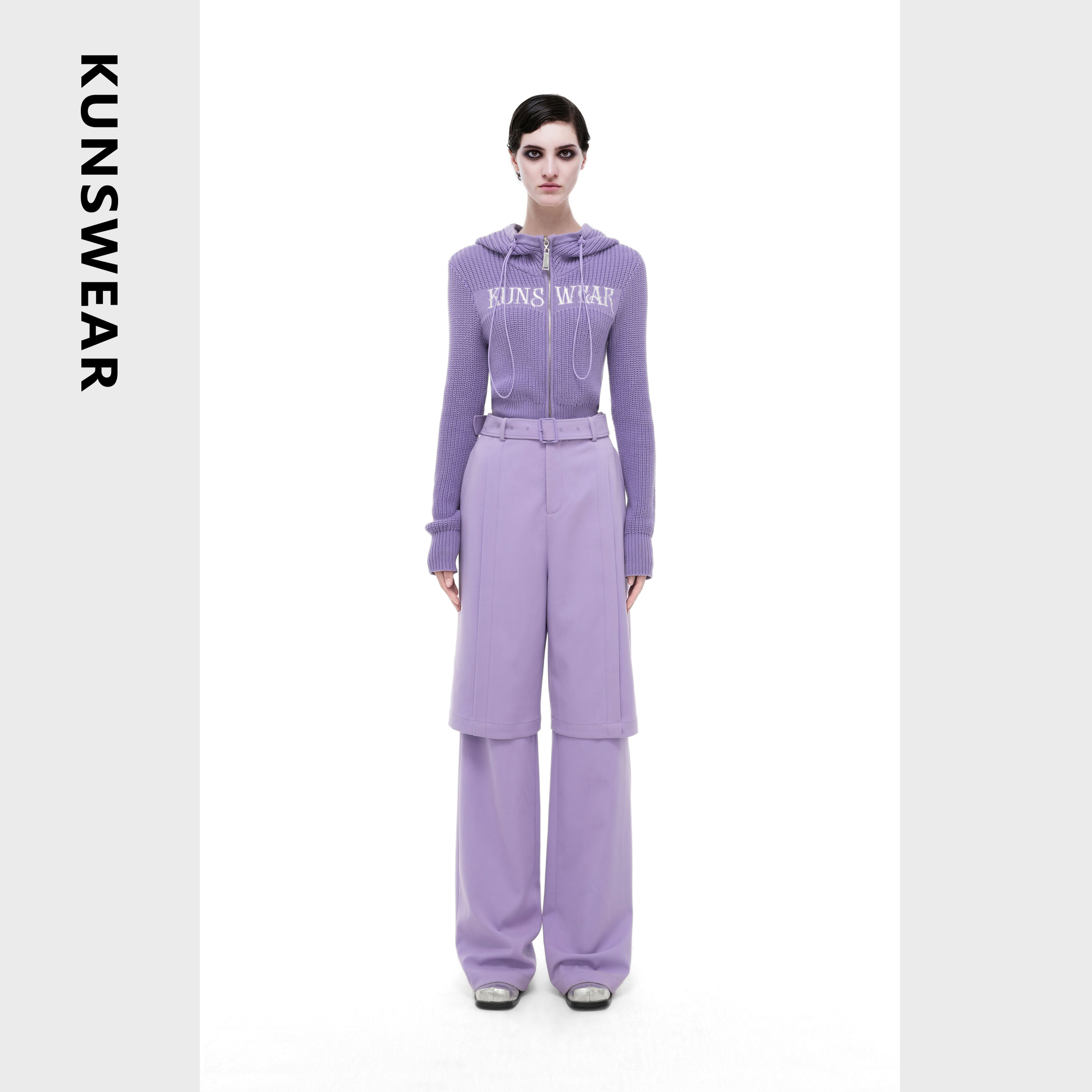 KUNSWEAR/琨丝薇尔24FA 紫色logo拉链连帽短款针织上衣 826004270