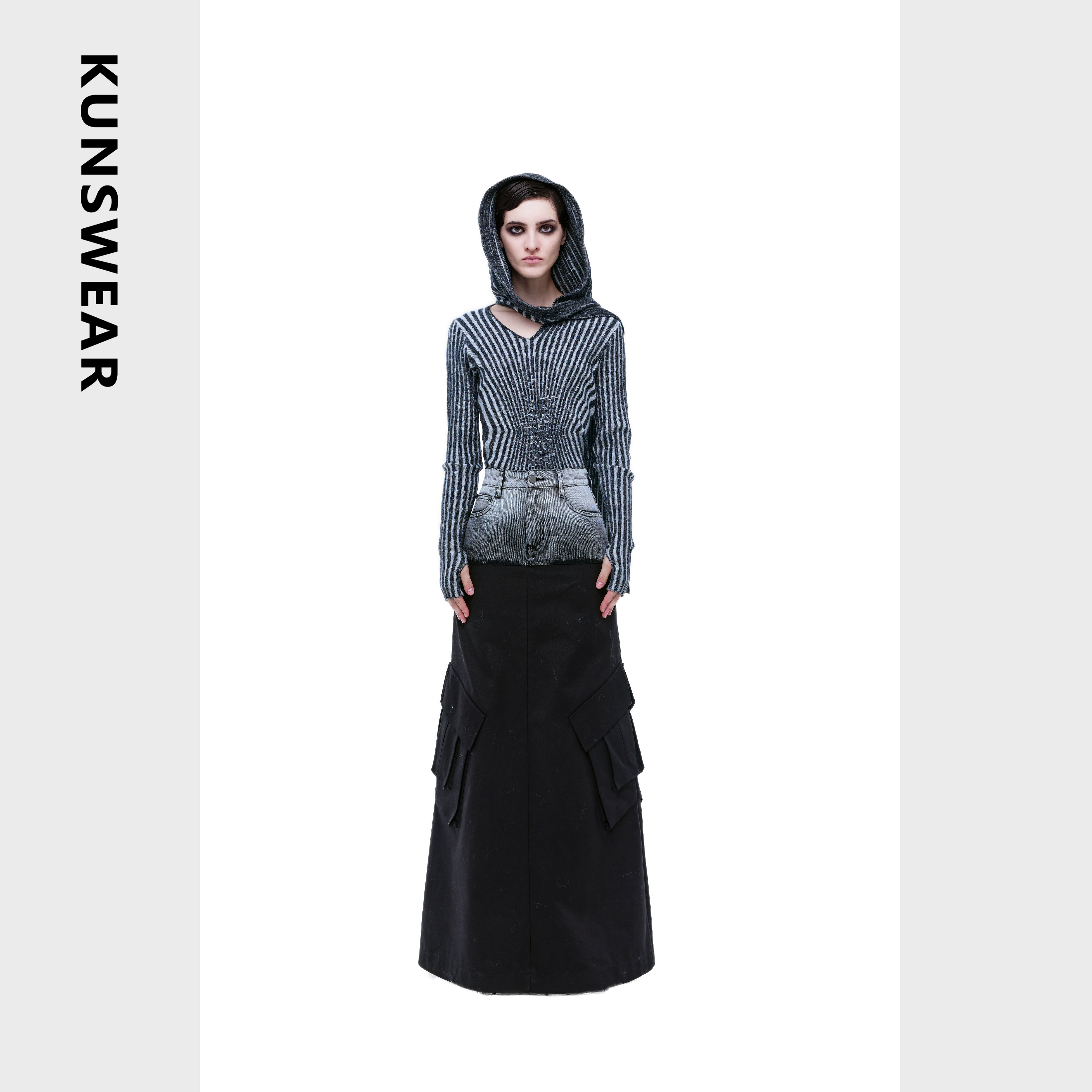 KUNSWEAR/琨丝薇尔24WI 连帽围脖深坑条毛织打底上衣女 828004160