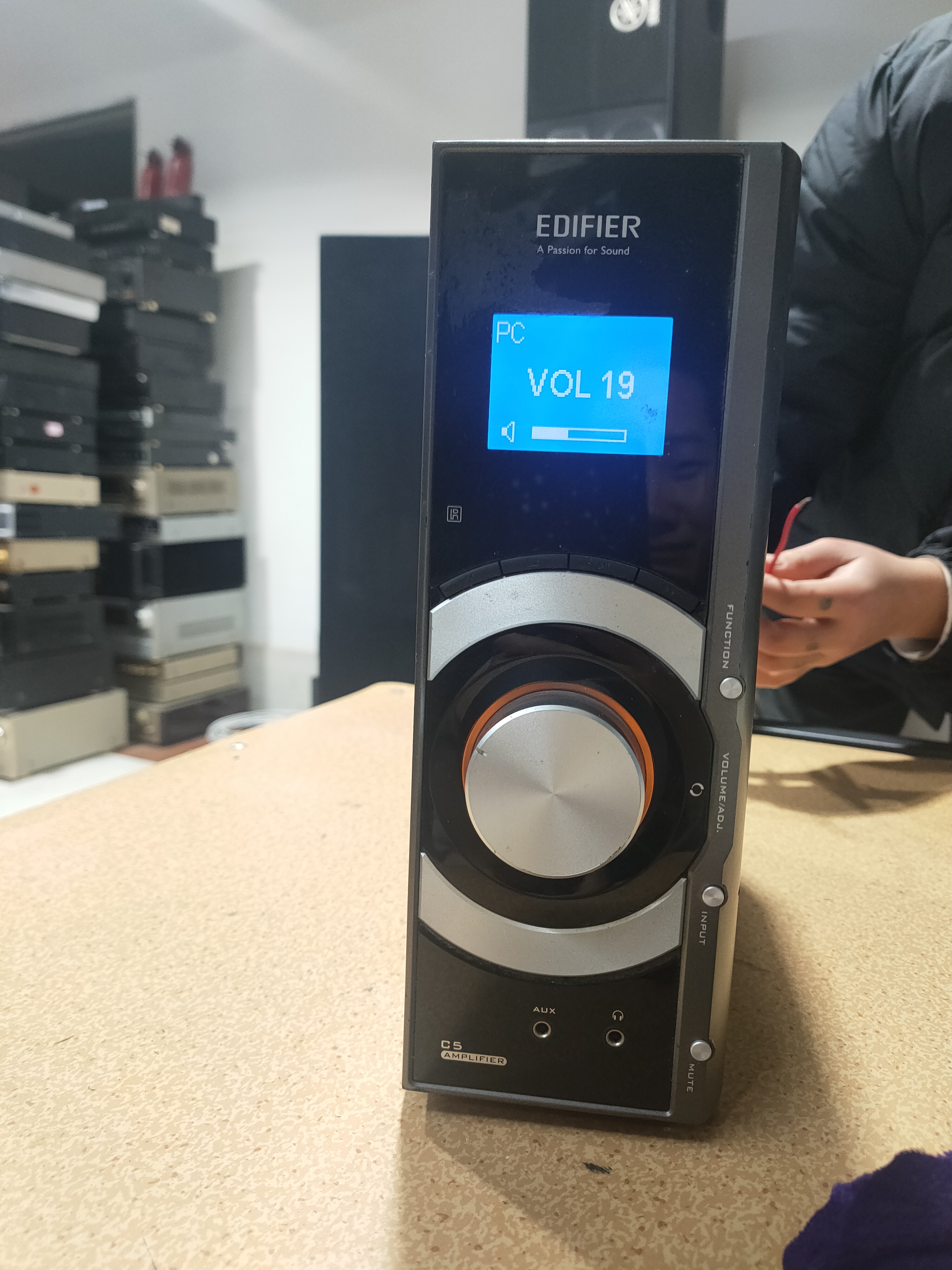 80新  二手漫步者小主机（不支持退货，看好再拍）