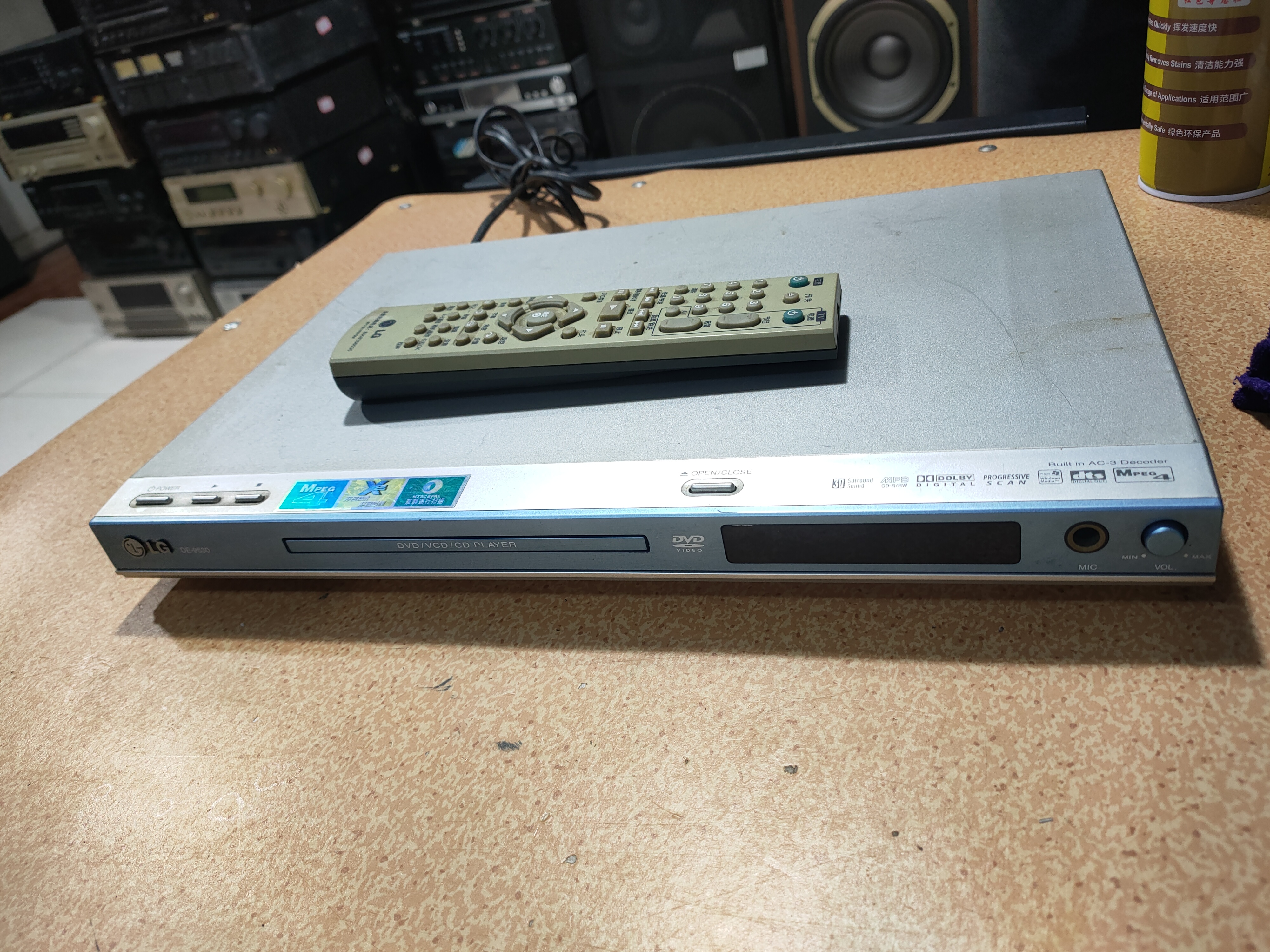 80新  二手LG DVD机，带遥控（不包好坏，看好再拍）