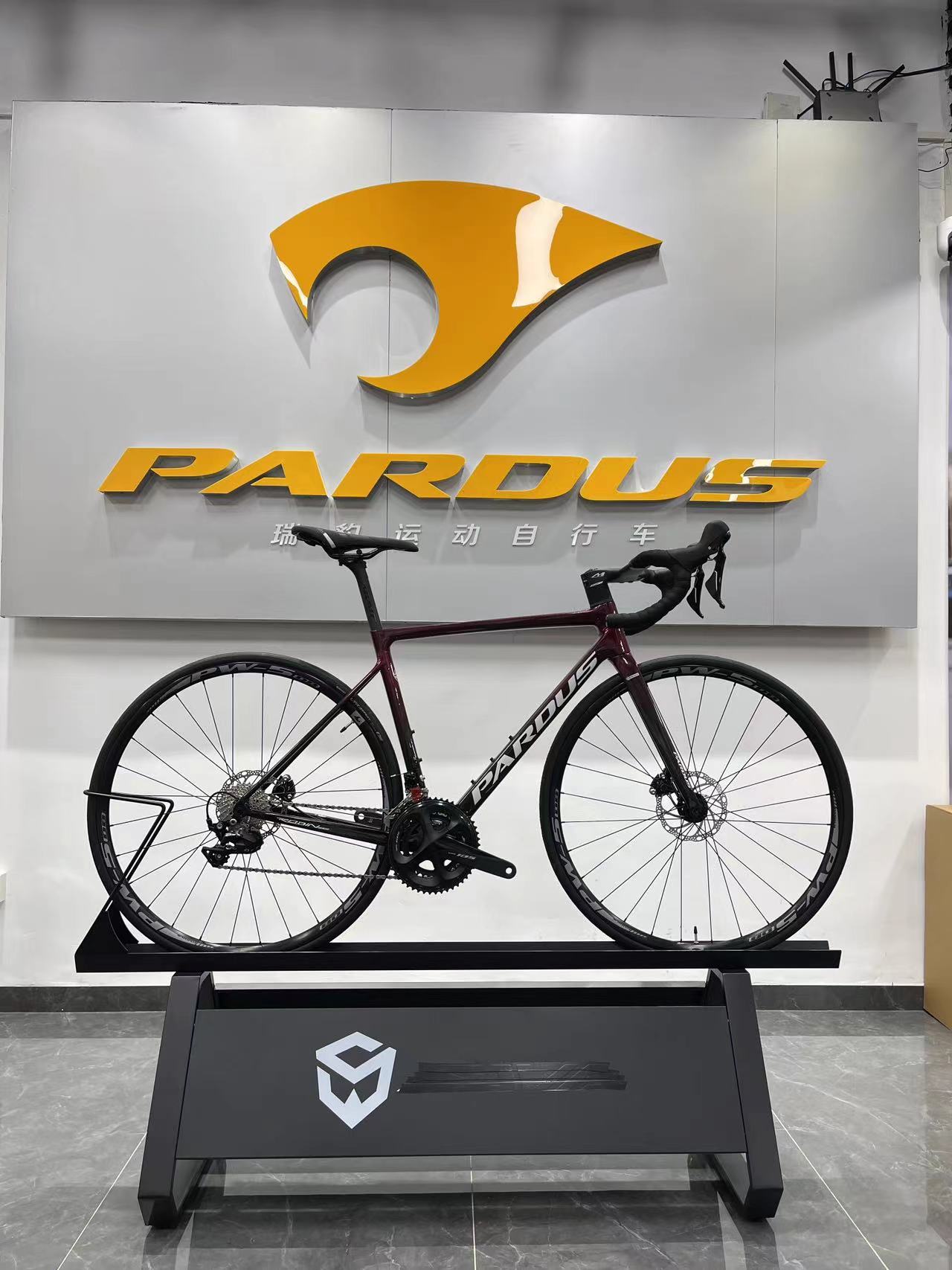 PARDUS门店试骑车瑞豹ROBIN RS DISC-105 油碟碳纤维综合型公路车
