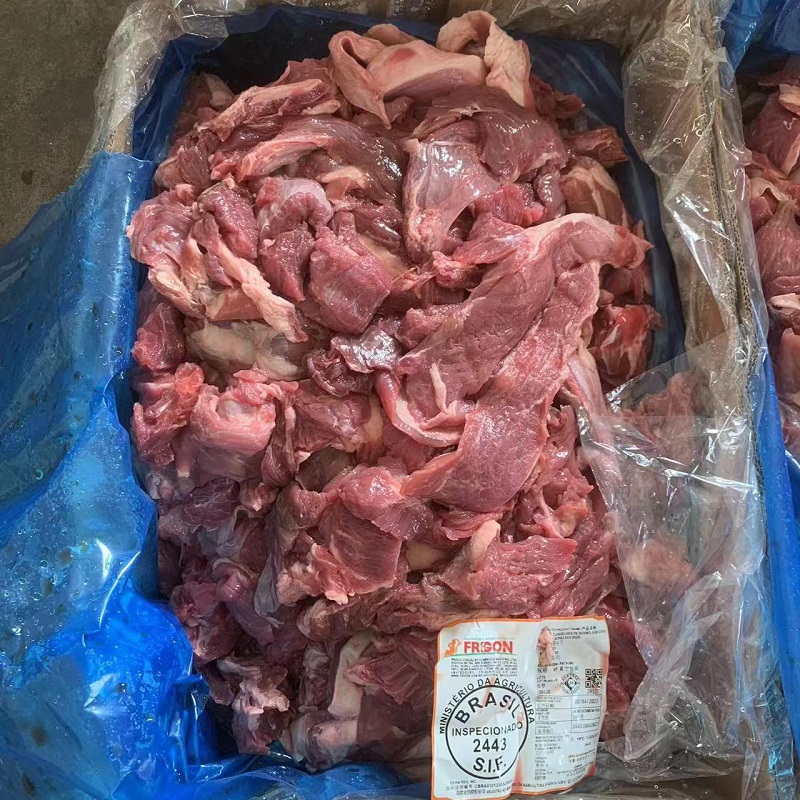 巴西进口清真牛碎肉5斤 介意块小的勿拍 整体瘦度80% 原切牛肉