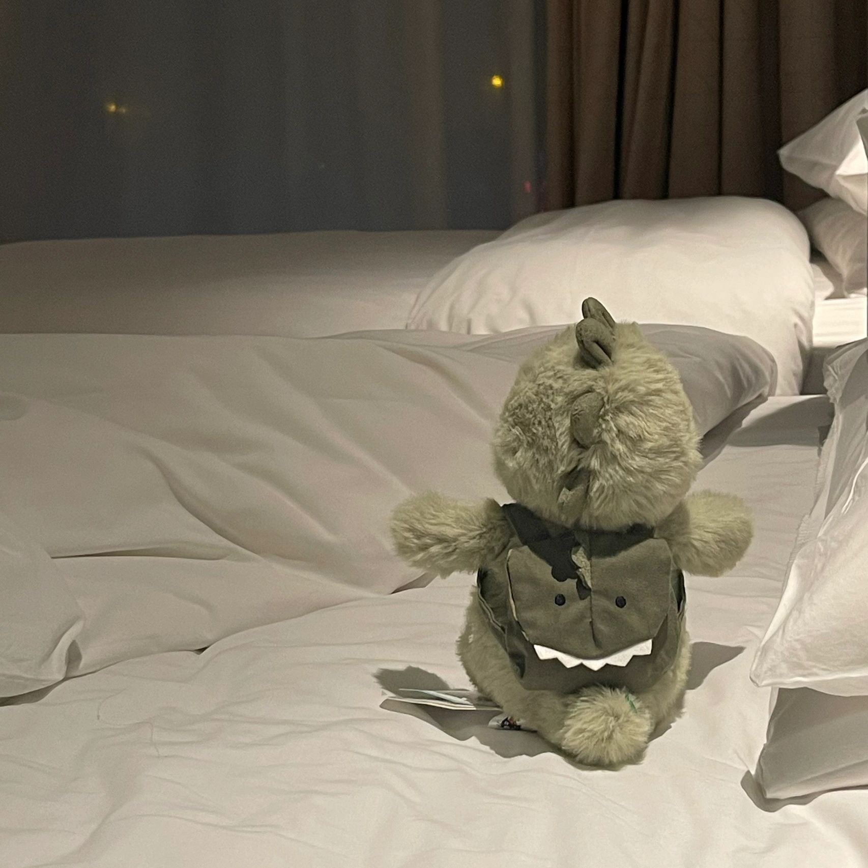 英国正品jELLYCAT背包小象兔子恐龙独角兽狼书包毛绒玩具玩偶公仔