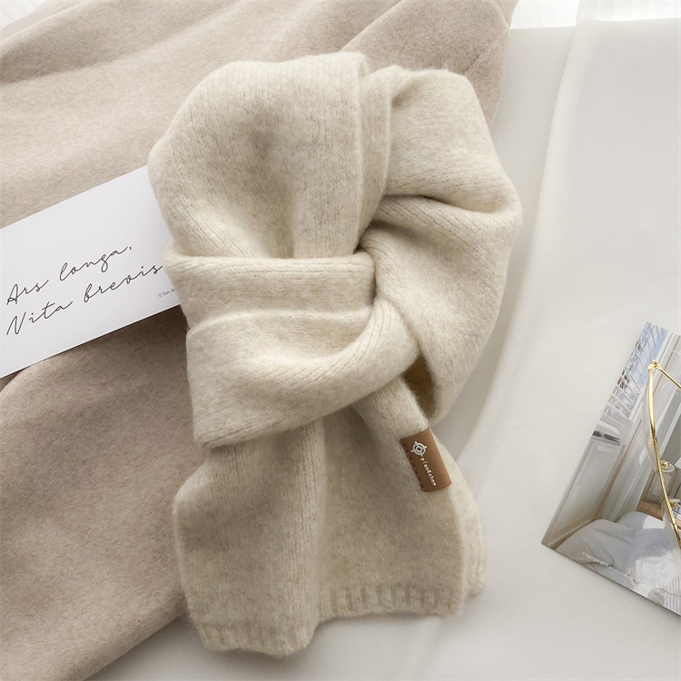 羊毛小围巾高级感韩版百搭女冬季软糯针织护颈围脖2024新款潮围脖