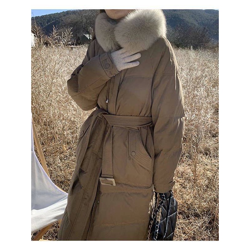 波司澄冬季新款羽绒服女中长款爆款韩版宽松收腰过膝狐狸毛时尚外