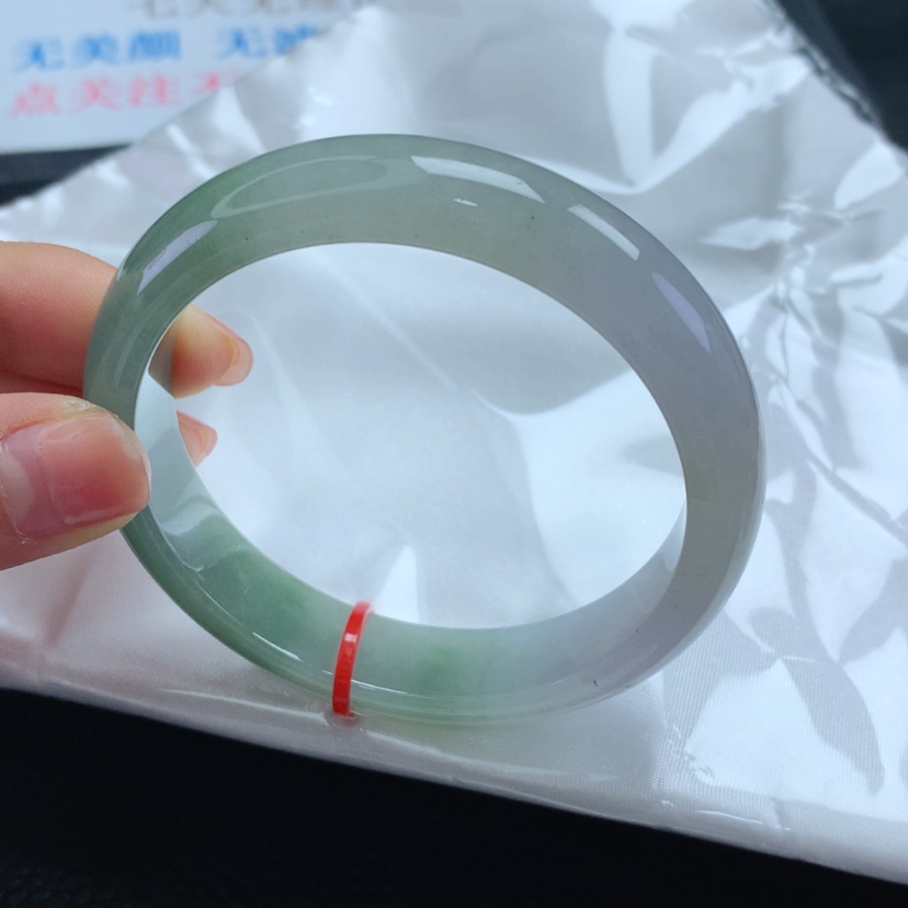 【闪购商品】翡翠手镯未镶嵌雨**呀56➕