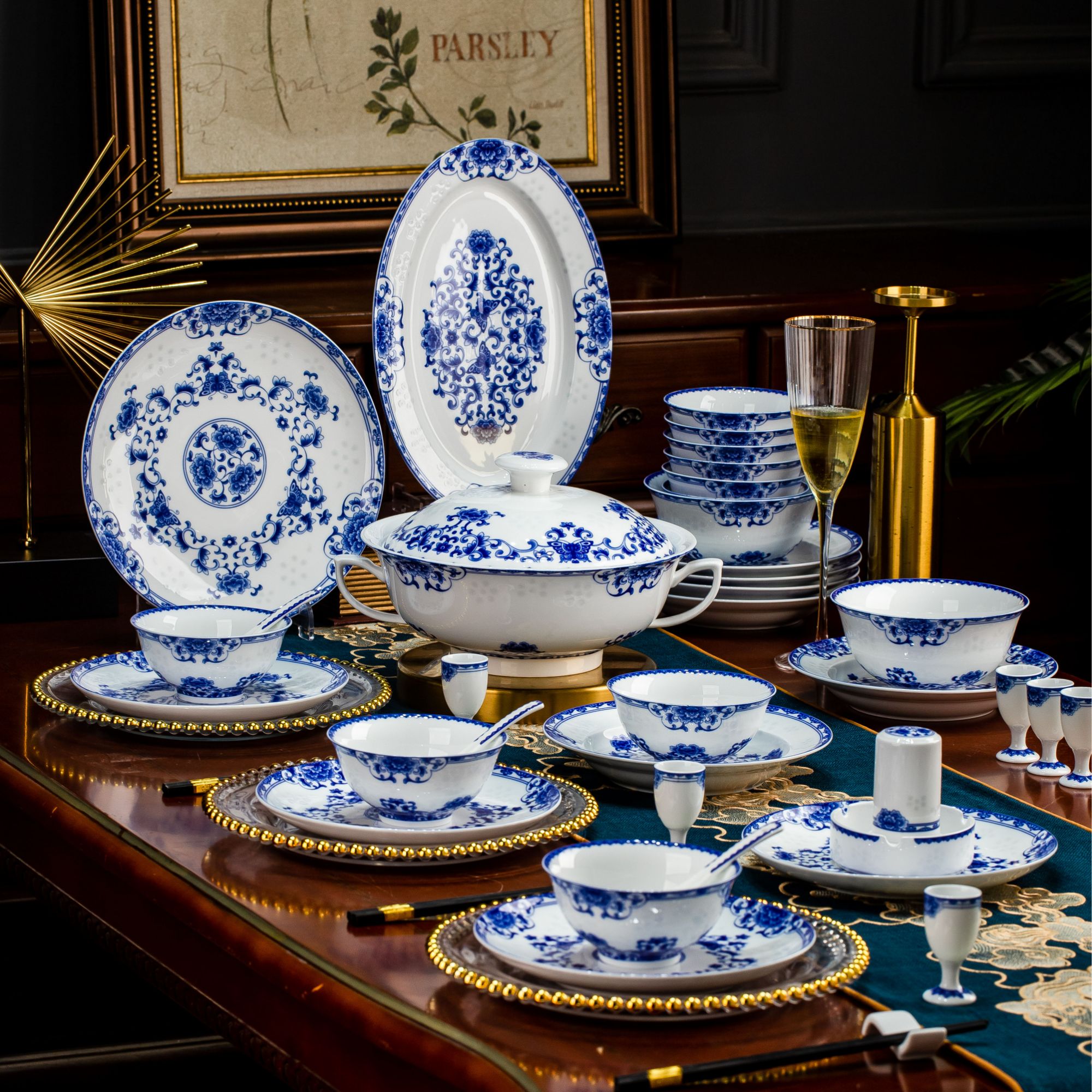 （青花酒杯) 景德镇高白泥青花瓷釉下彩家用中式现代餐具套装