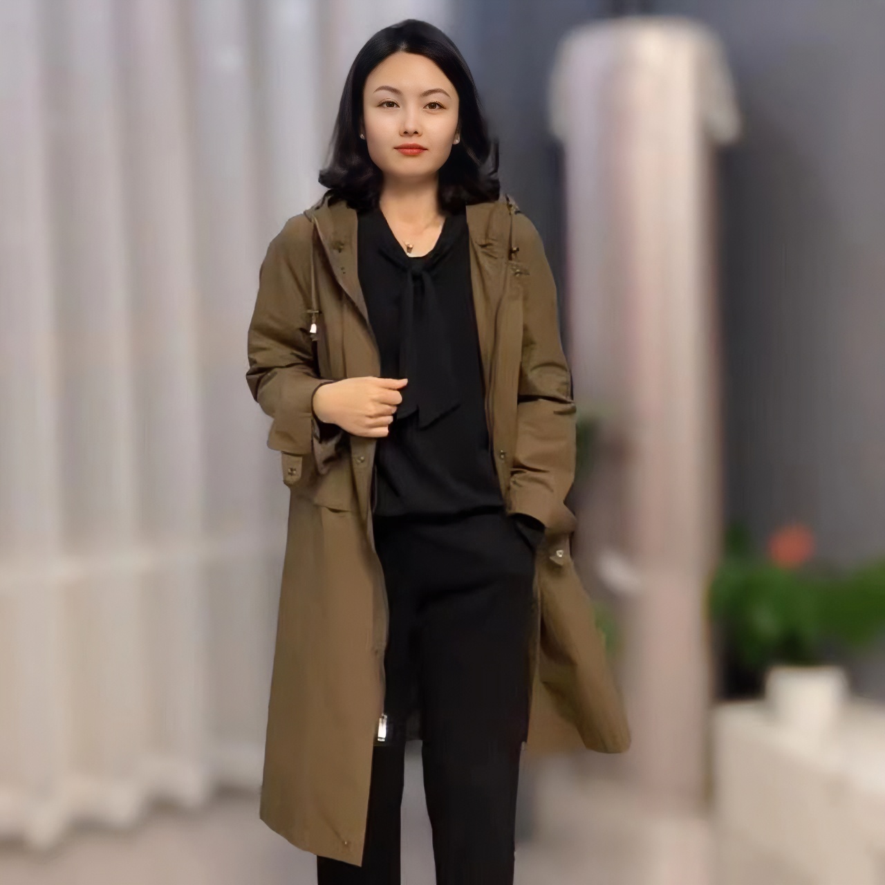 【xineba韩国鞋】戴帽中长款风衣新款女士时尚洋气休闲百搭舒适轻奢